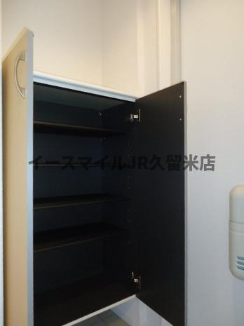 玄関　収納もある玄関です