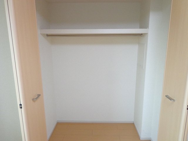 収納　クローゼット収納