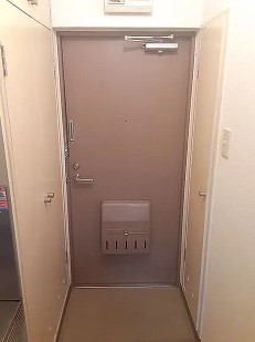 玄関　玄関部分