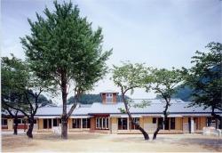 幼稚園・保育園　認定こども園朝来市立生野こども園（幼稚園・保育園）まで2955m