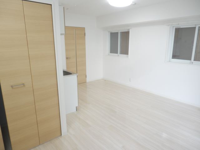 その他　窓も多いのがわかりますね♪間取りも広々♪