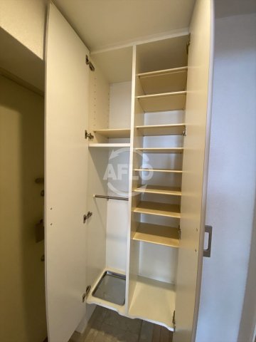 収納　ユーレジデンス淀屋橋　シューズボックス