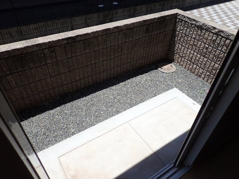 庭　専用庭