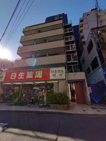 建物外観　レヴェーユ