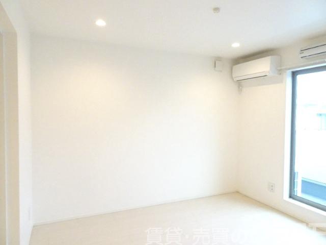 居室・リビング　明るいお部屋です♪