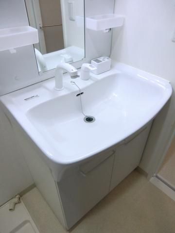 洗面設備　嬉しい独立洗面台☆