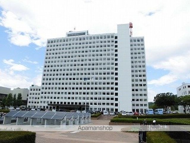 役所　山形県庁（役所）まで860m