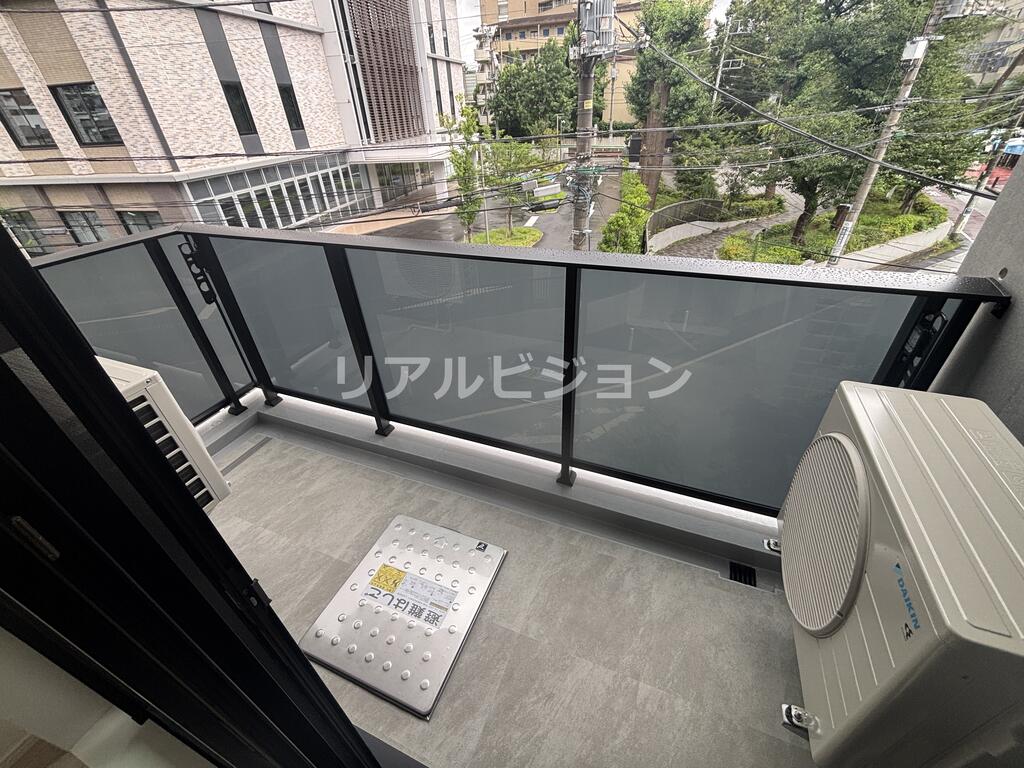 バルコニー