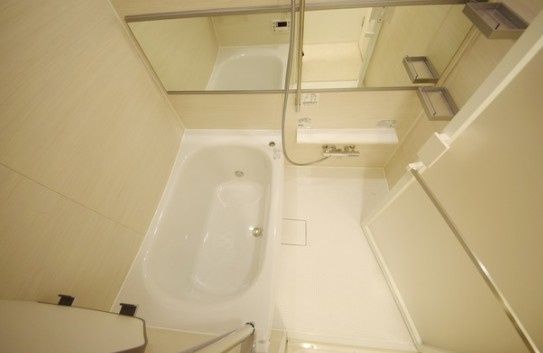 バス・シャワールーム　☆ゆっくりくつろげるお風呂☆