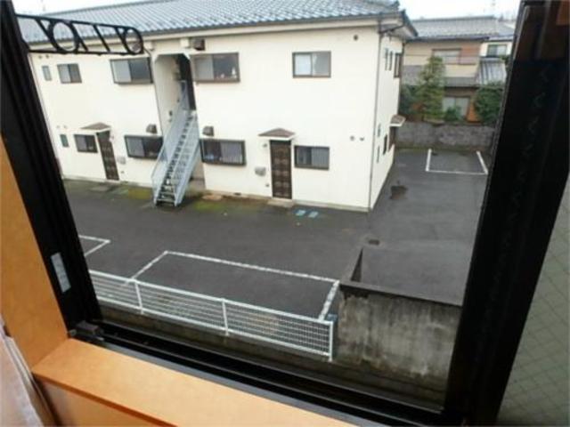 バルコニー　眺望もばっちり、目の前が抜けてます