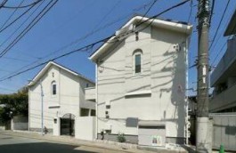 建物外観　落ち着いた雰囲気。