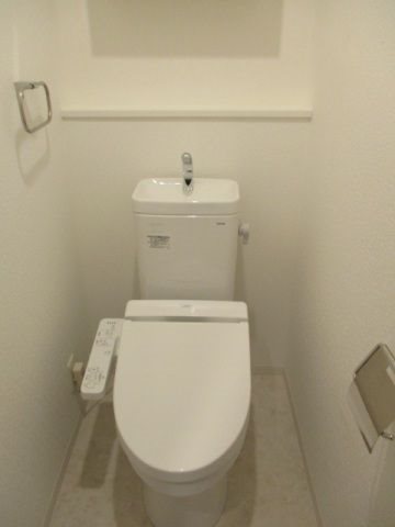 トイレ　清潔に保たれたトイレです。