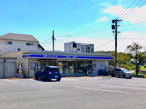 コンビニ　ローソン長久手岩作西島（コンビニ）まで572m