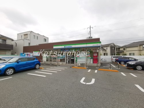コンビニ　ファミリーマート おおたかの森店（コンビニ）まで476m