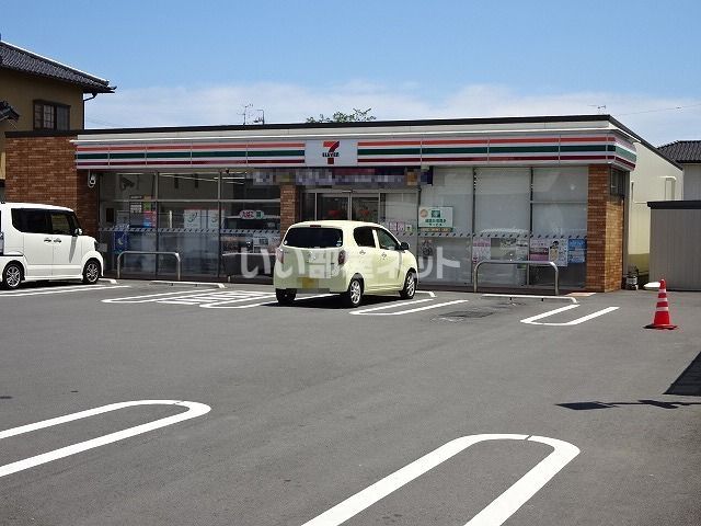コンビニ　セブンイレブン焼津三ヶ名店（コンビニ）まで1172m