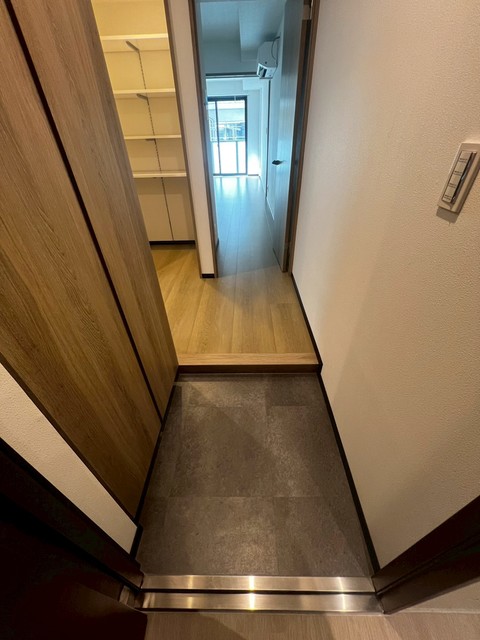 玄関　別部屋参照