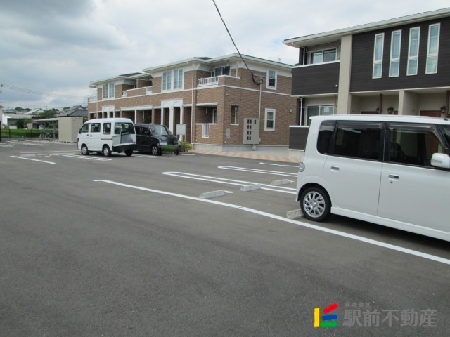 駐車場　駐車場の様子