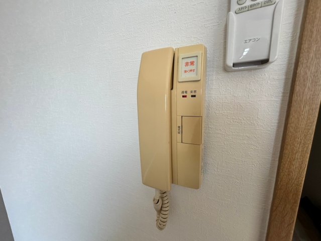 セキュリティ　来客はこちらで確認してから出て下さいね。