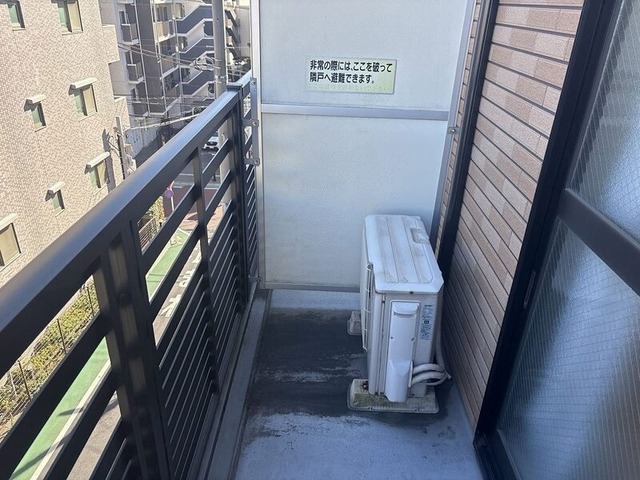 バルコニー