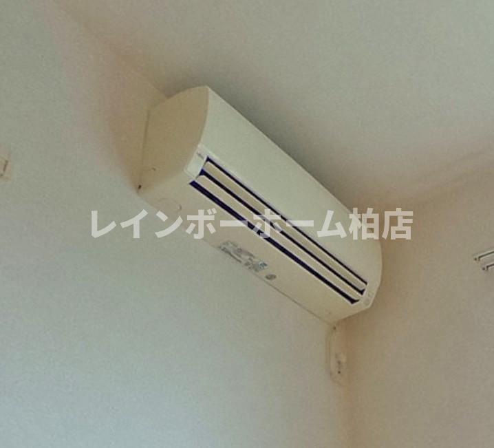 その他設備　エアコン2台です
