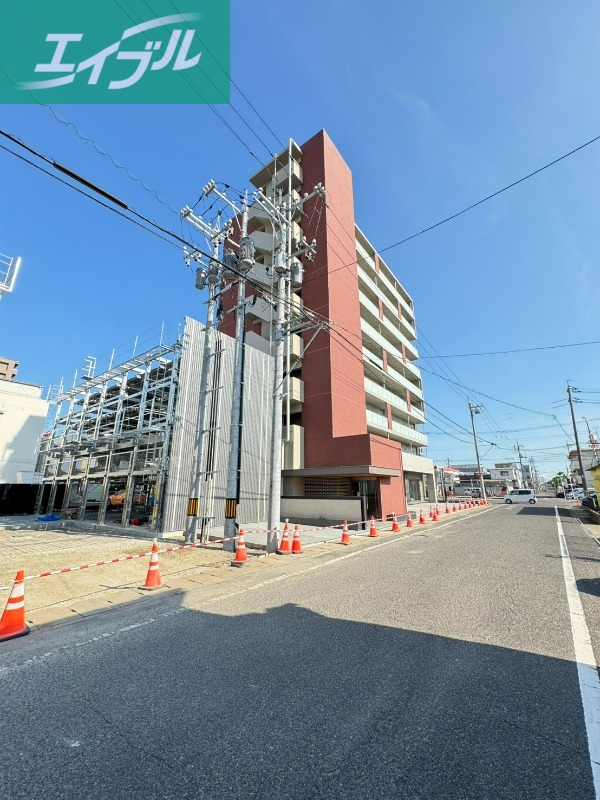 ALPHA PLUS BLD.の外観写真