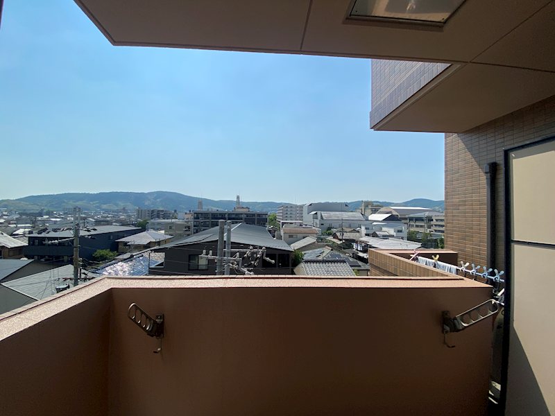 眺望　入居前に撮影した写真です。退去後改装する為、変更になる場合が