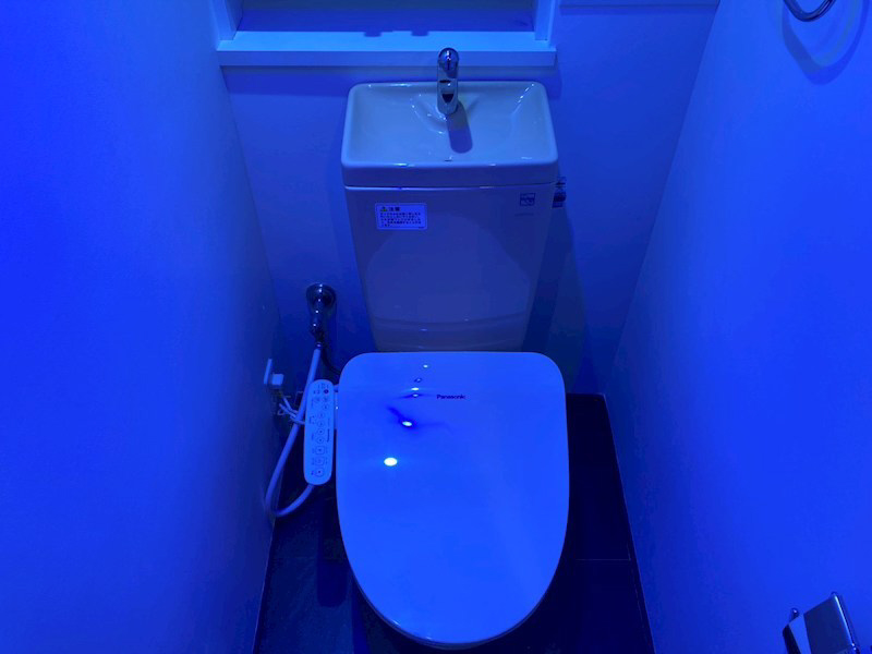 京福電鉄北野線 北野白梅町駅 徒歩12分 7階建 築22年のトイレ写真
