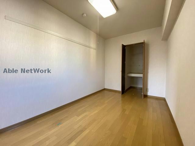 収納　※同物件別部屋の写真となります。