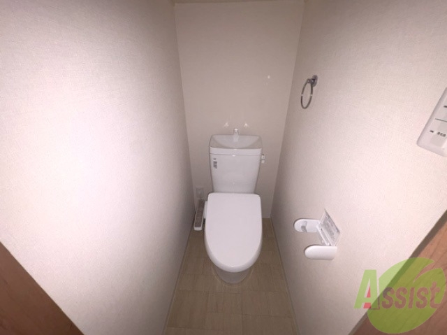 トイレ　トイレは、シャワートイレとなっております。