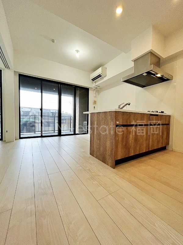 地下鉄空港線 室見駅 徒歩4分 9階建 築9年の内装写真