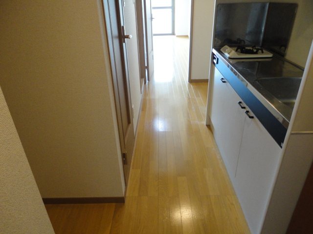 ドリームキャッスル西新井の居間写真