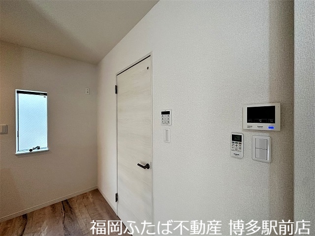 Starry諸岡のその他写真
