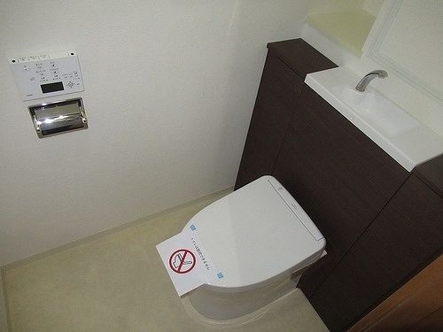 トイレ