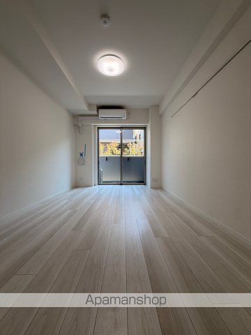 東京メトロ東西線 行徳駅 徒歩11分 6階建 築1年の居間写真