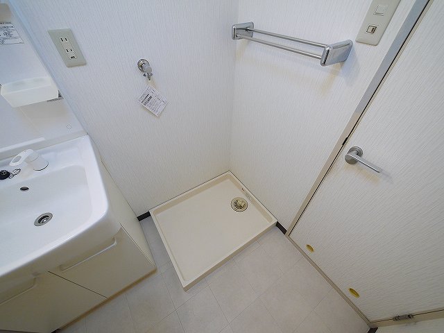 その他設備　嬉しい室内洗濯機置き場がございます。