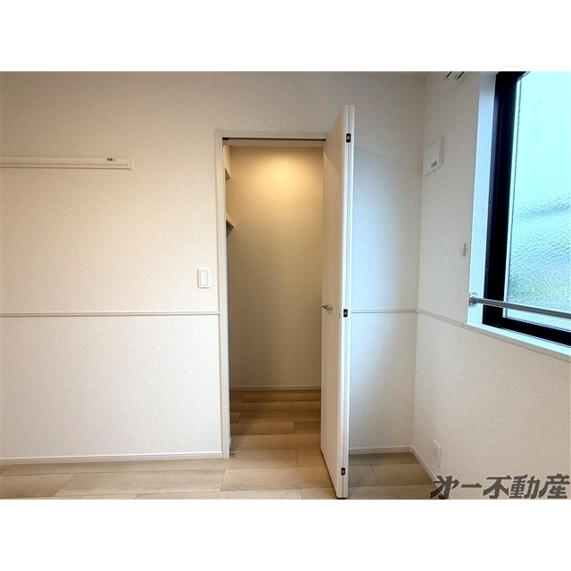 収納　ウォークインクローゼット