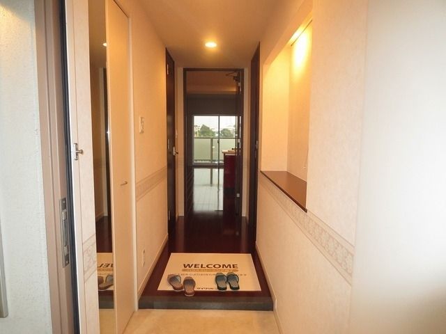 玄関　★お問い合わせはタウンハウジング府中店まで★