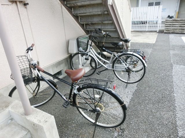 その他共有部分　駐輪スペースです。