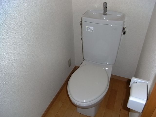 トイレ　トイレ