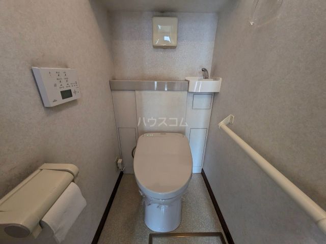 南寺方南通1丁目戸建のトイレ写真