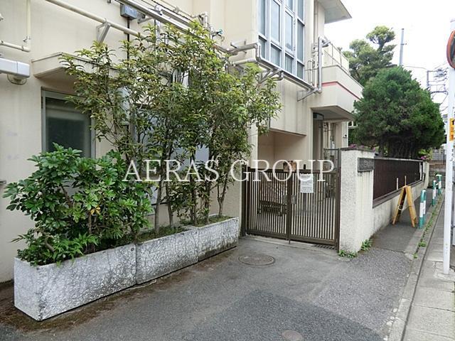 幼稚園・保育園　目白第二保育園（幼稚園・保育園）まで313m