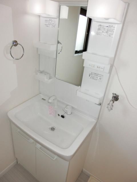 洗面設備　※別号室参考写真です