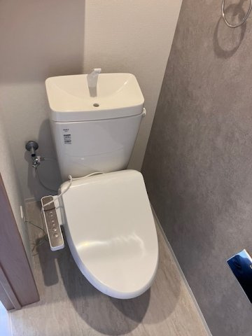 トイレ　コンパクトで使いやすいトイレです