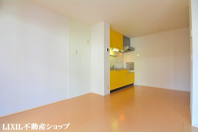 ピラタスVIIの居間写真