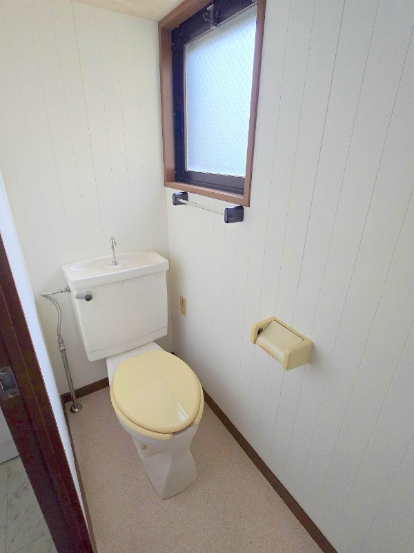 エクセレンス成増のトイレ写真