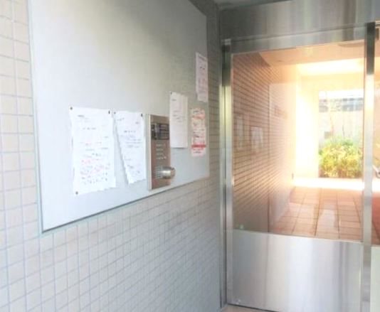京急本線 金沢文庫駅 徒歩3分 4階建 築23年の外観写真