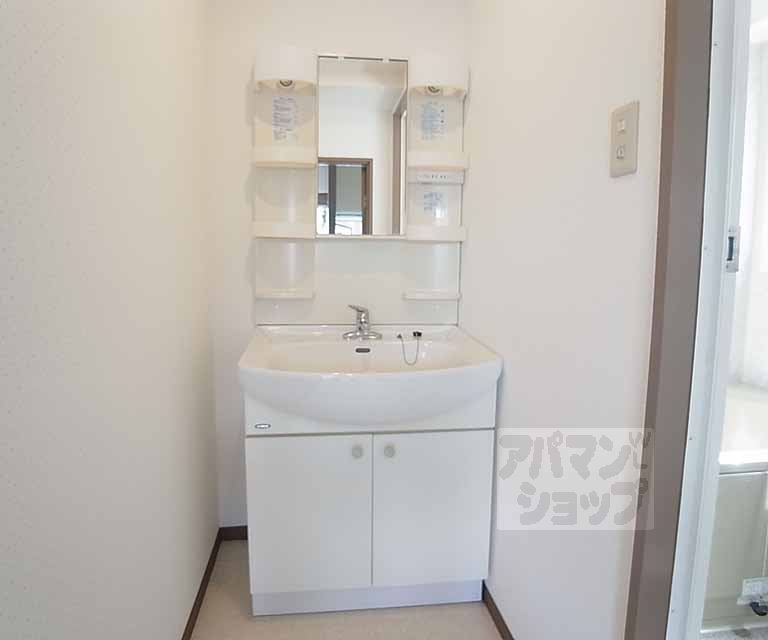 マンション錦生の内装写真
