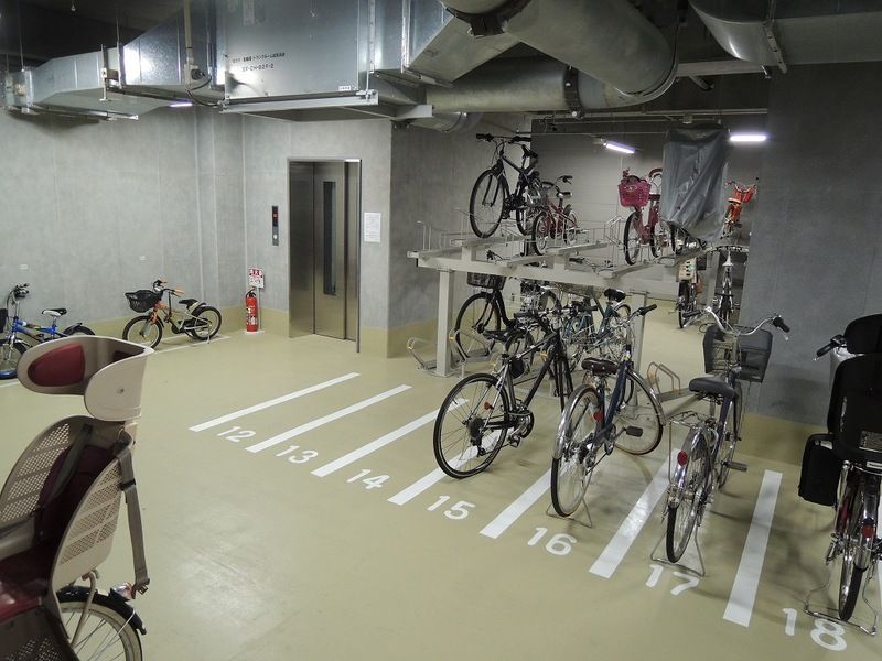その他共有部分　自転車置き場です。