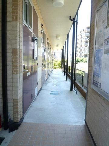 レオパレスクレール岸町の外観写真
