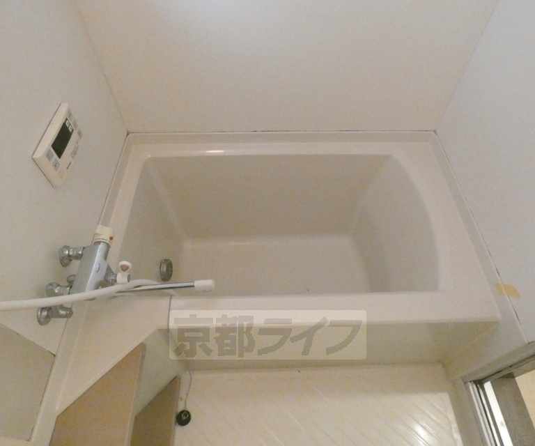花園貸家の風呂写真
